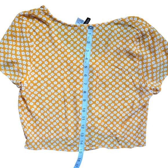 H&M Orange and White Floral T-Shirt with Front Tie Women Size Small - Picture 5 of 7